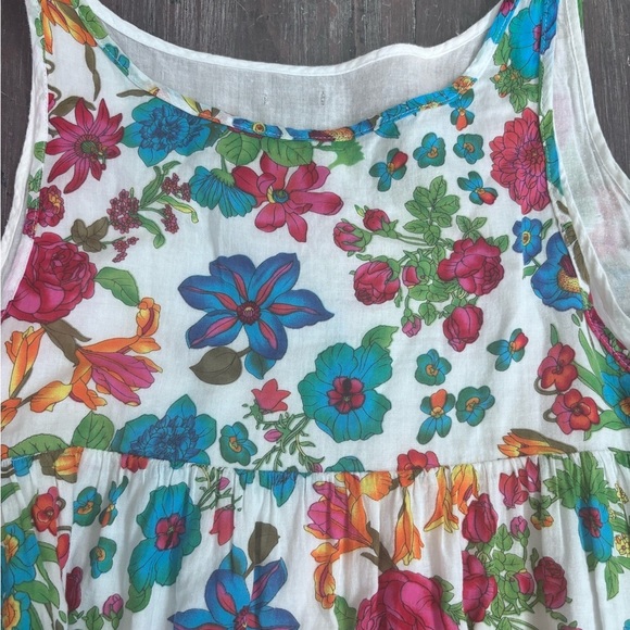 Blue and Pink Tiered Ruffled Sleeveless Bohemian Pleated Summer Top - Picture 10 of 10